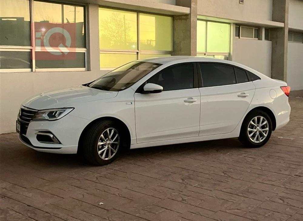 MG 5